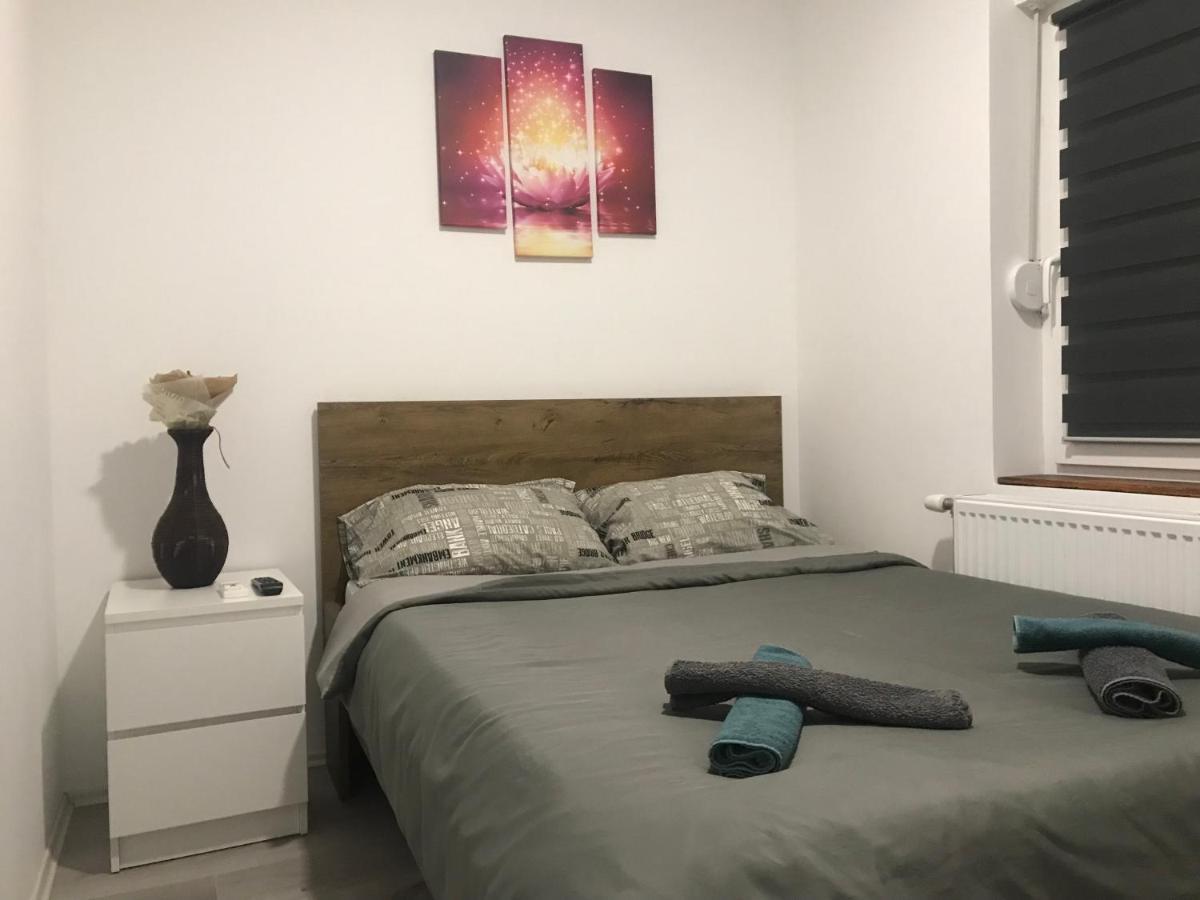 Zen Apartmani Zrenjanin Exterior foto