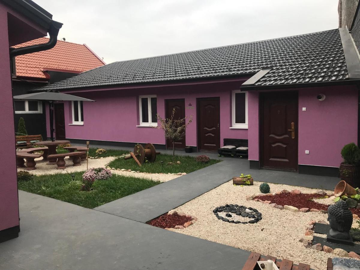 Zen Apartmani Zrenjanin Exterior foto