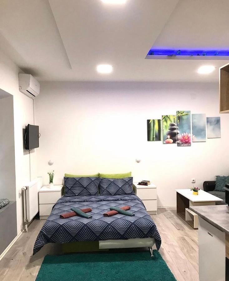 Zen Apartmani Zrenjanin Exterior foto