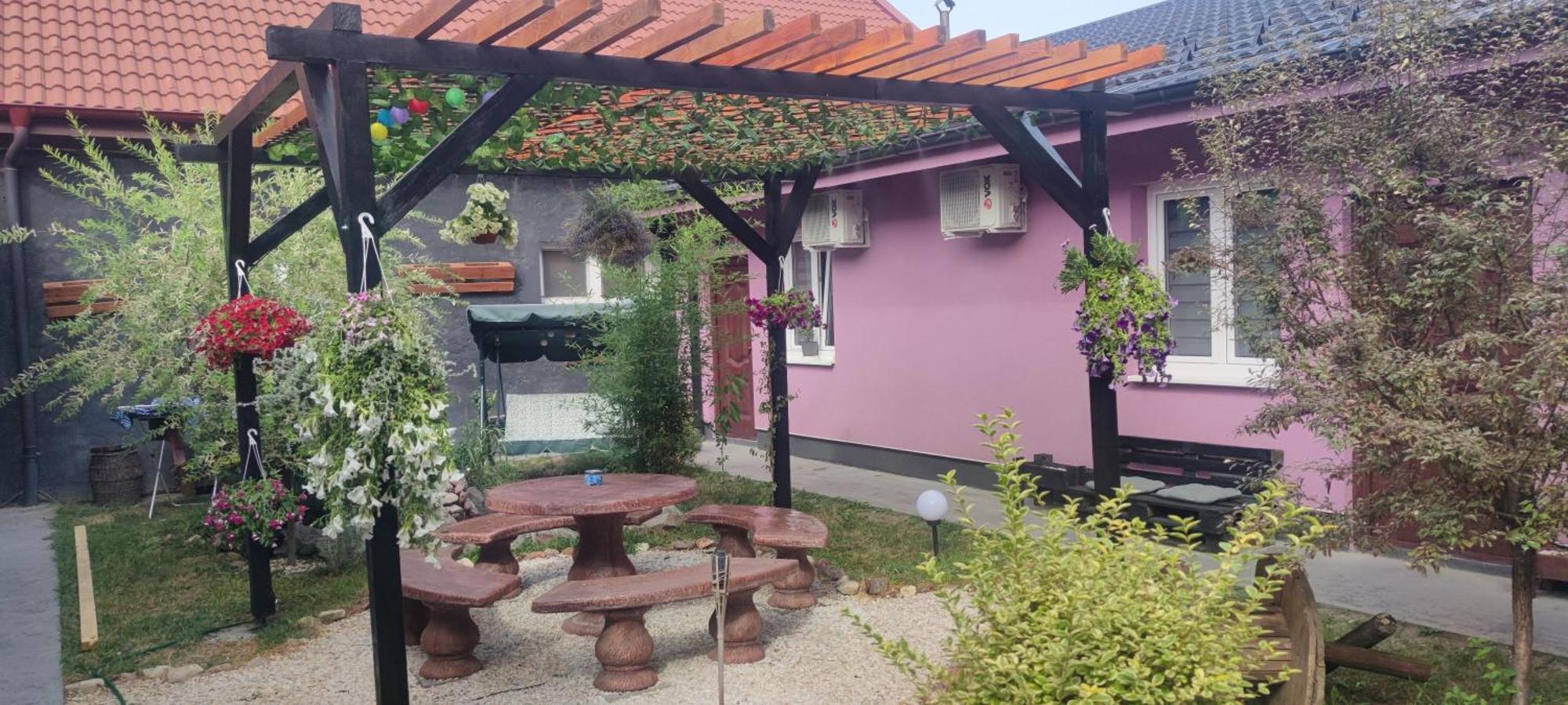 Zen Apartmani Zrenjanin Exterior foto