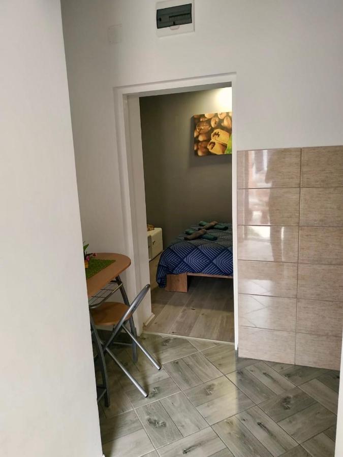 Zen Apartmani Zrenjanin Exterior foto